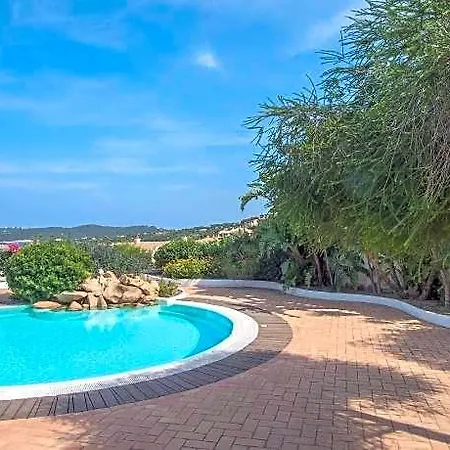 Beautiful Il Giardino Degli Oleandri One Bedroom Sleeps Two Num0842 Porto Cervo