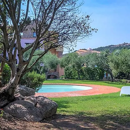 Beautiful Il Giardino Degli Oleandri One Bedroom Sleeps Two Num0842 Hotel 4*